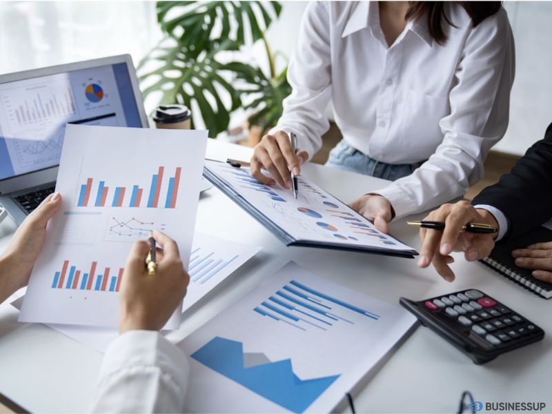 Kế hoạch Digital Marketing Tài chính Ngân hàng